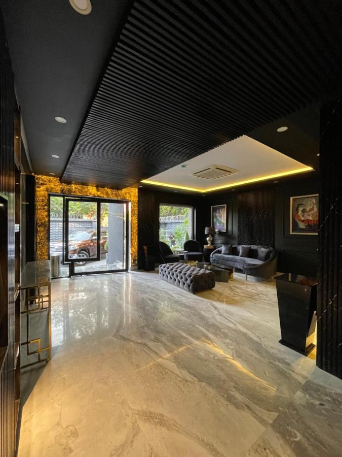Villa Vista Islamabad Bagian luar foto