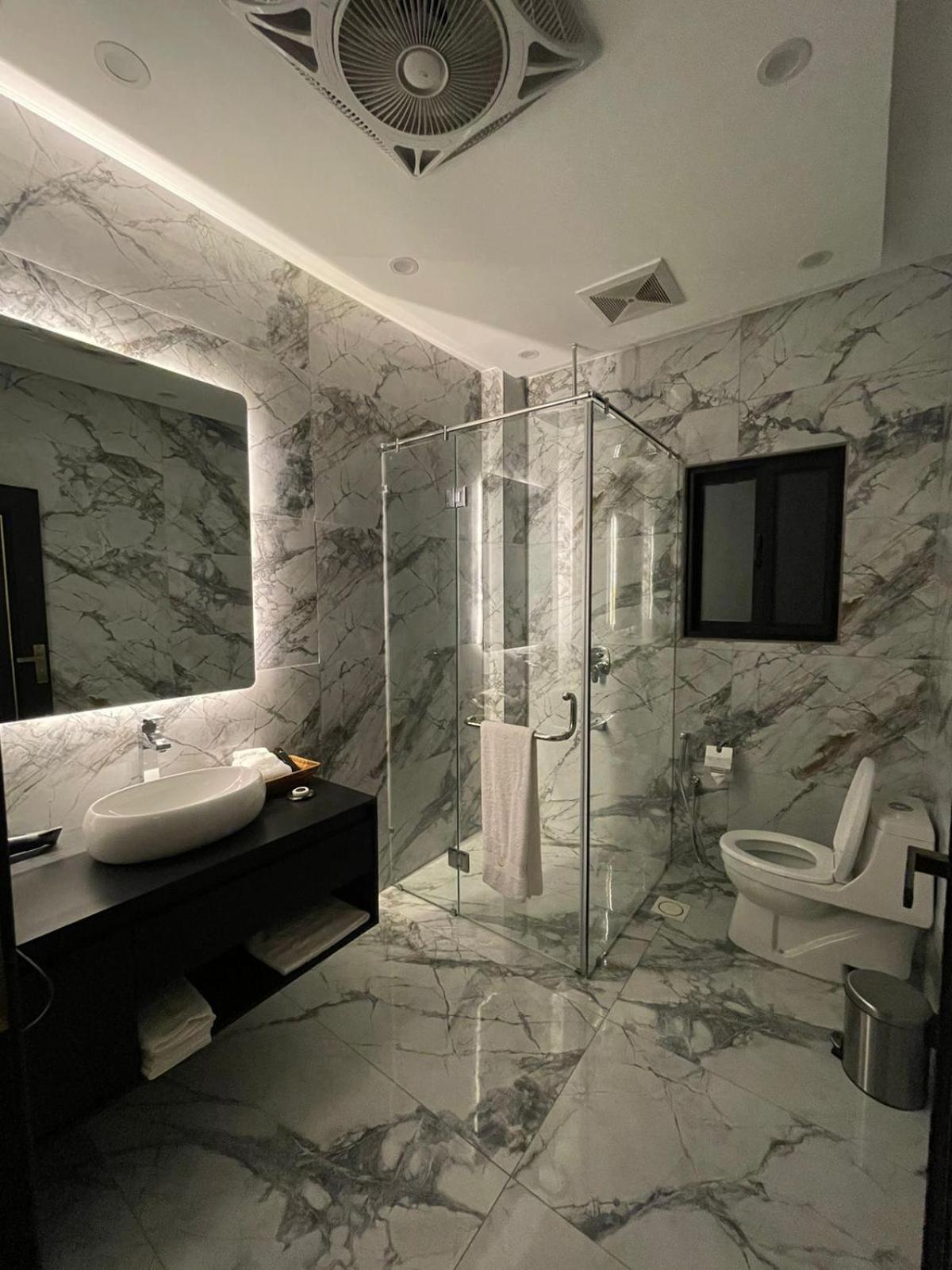 Villa Vista Islamabad Bagian luar foto