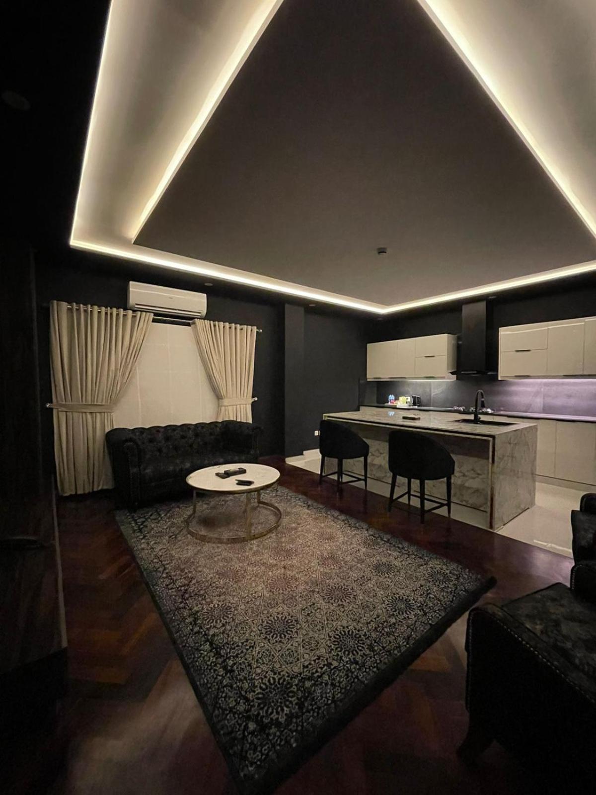 Villa Vista Islamabad Bagian luar foto