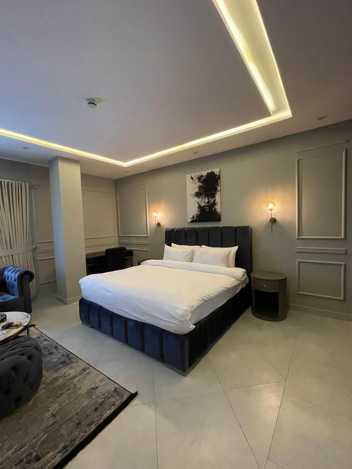 Villa Vista Islamabad Bagian luar foto