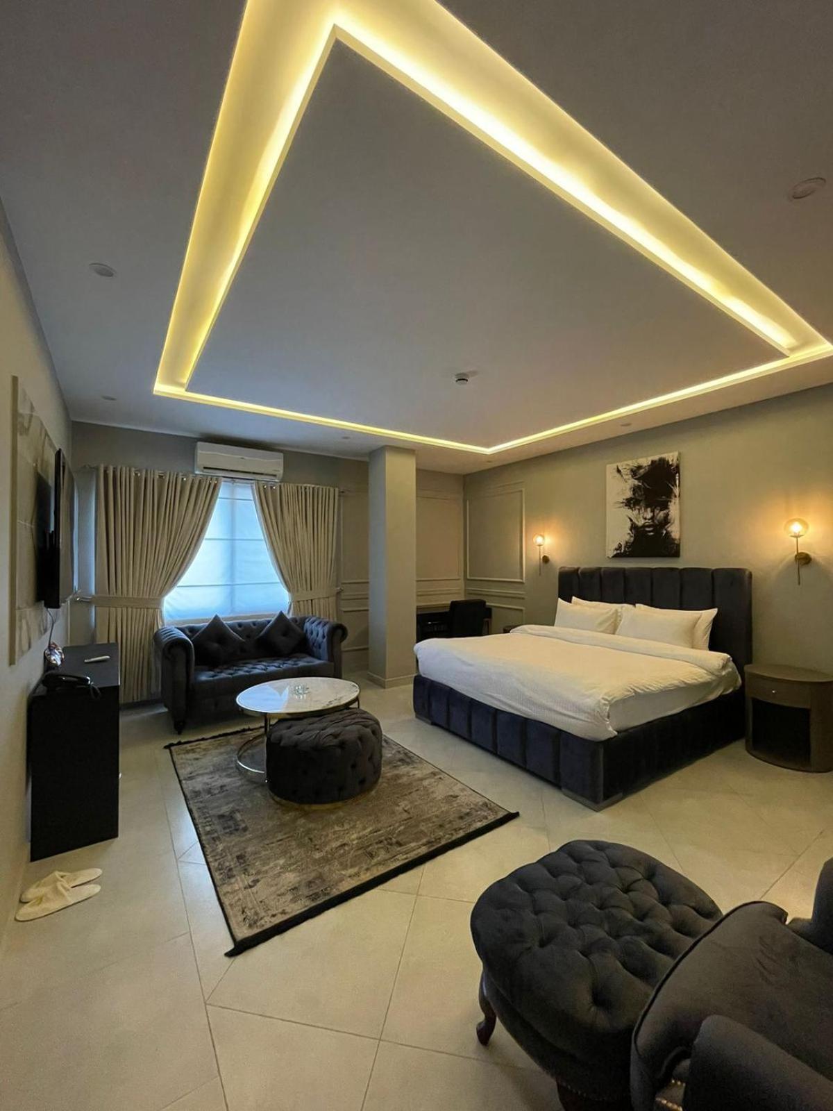 Villa Vista Islamabad Bagian luar foto